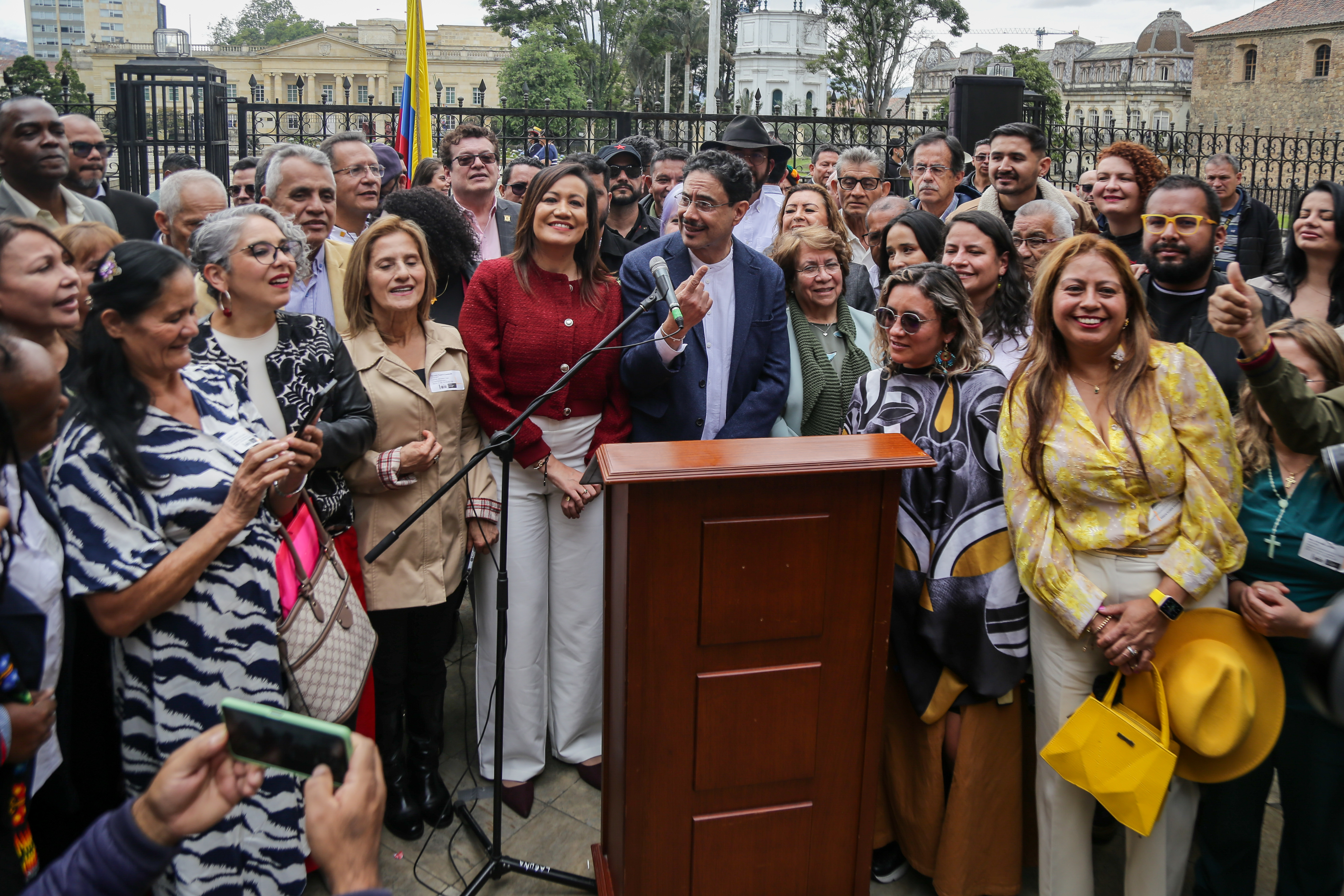 La izquierda arriesga su cohesión en una sola votación