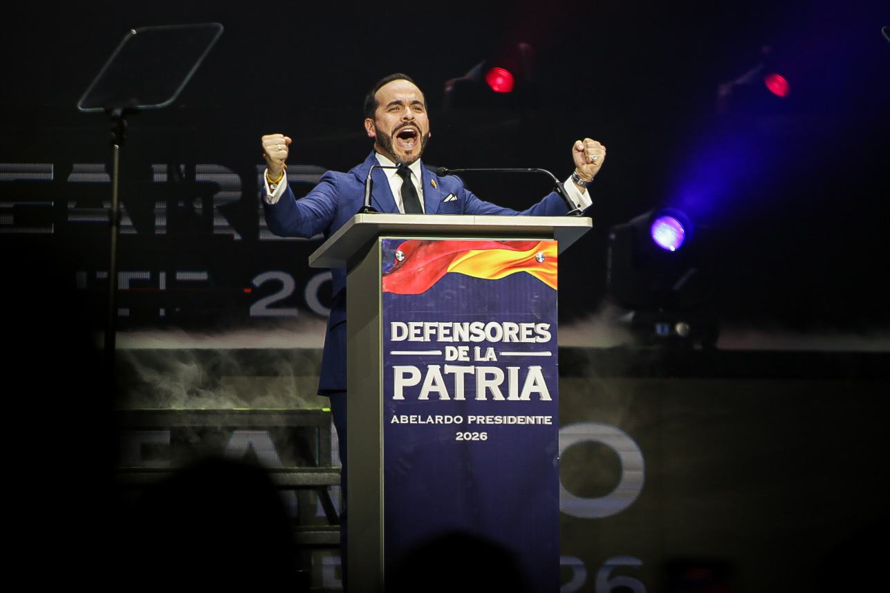 De la Espriella emerge como alternativa firme frente al petrismo