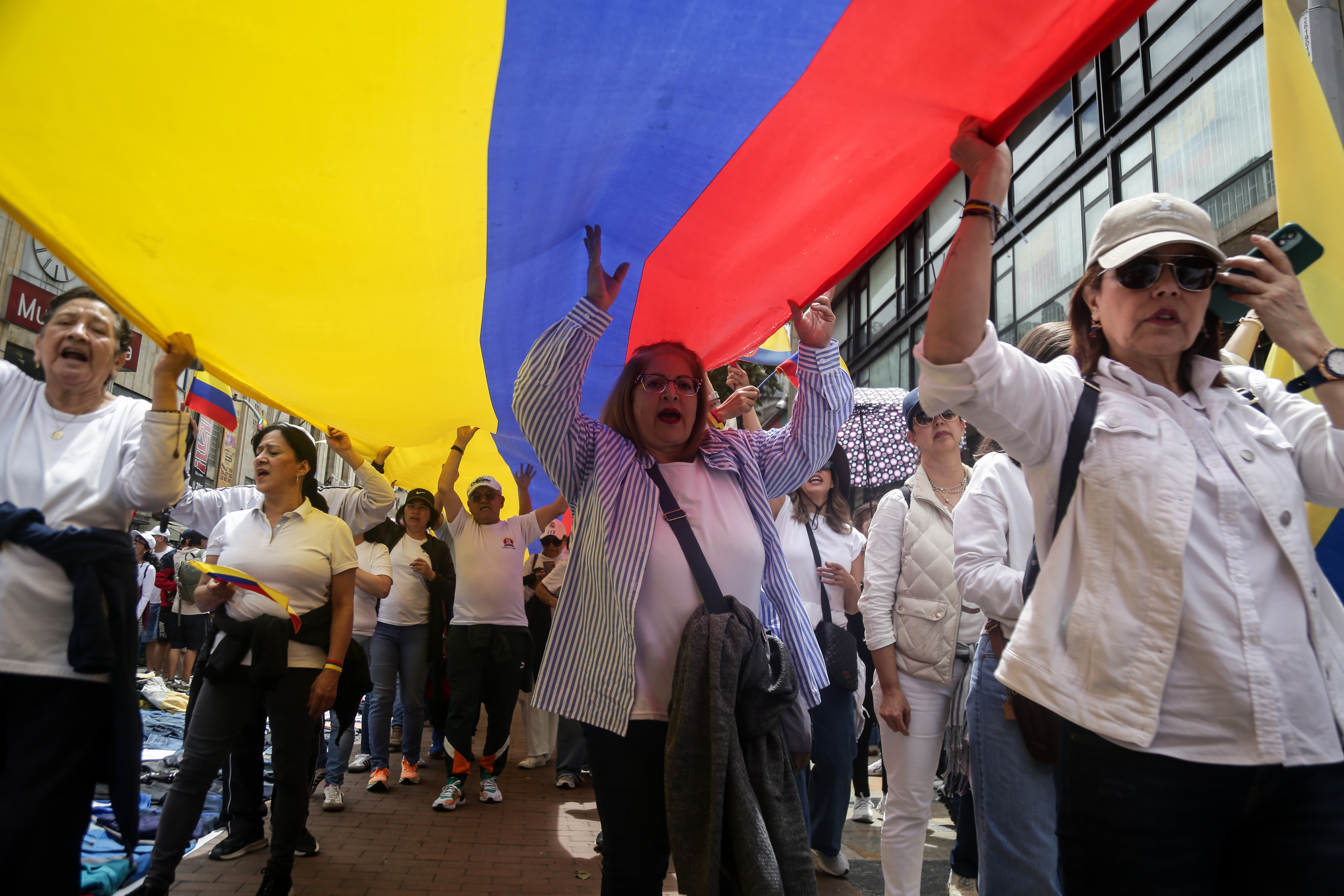 El efecto Maduro: interrogantes sobre el voto en Colombia